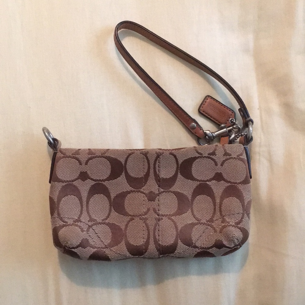 Like new Coach wristlet